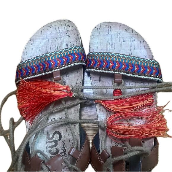 Circus Sam Edelman Kerri Tassel Gladiator Sandals Size 8 - Picture 8 of 10